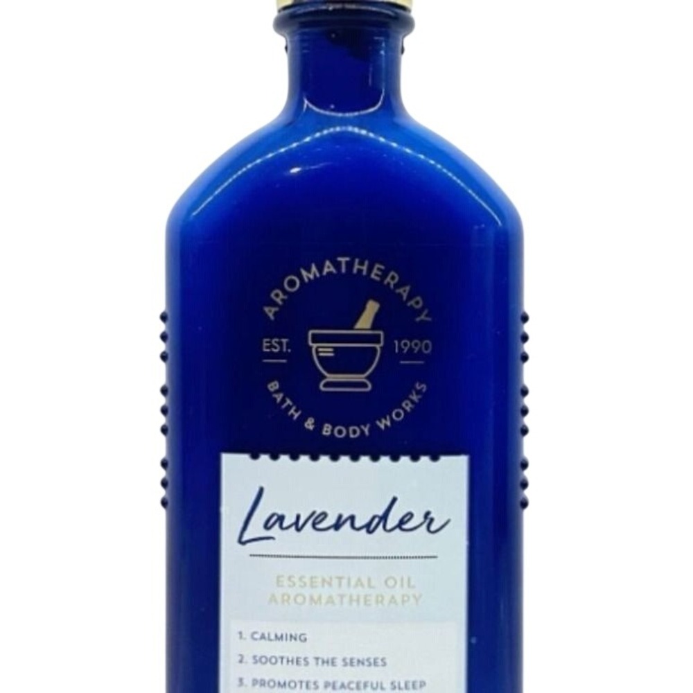 Bath and Body Works Aromatherapy Lavender Essential Oil Body Lotion‎ Blue Bottle